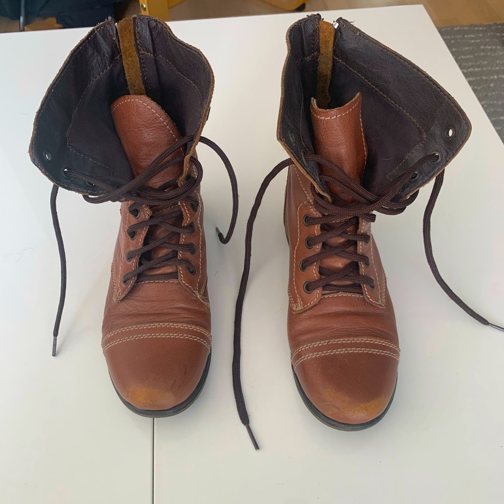Steven Madden Boots